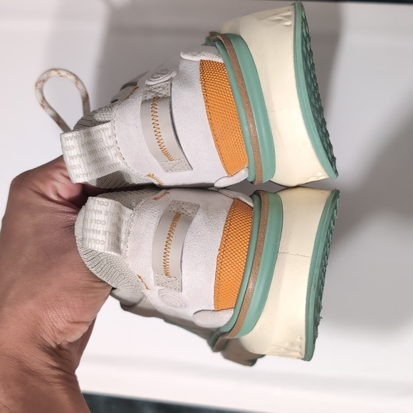 COLE HAAN Women's 5.Zerogrand Lace-Up Work Sneakers - Size 8.5 - Picture 5 of 9